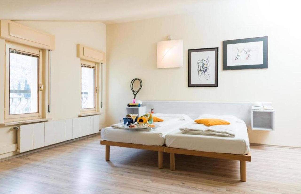 Club Hotel Olivi - Tennis Center Malcesine Zewnętrze zdjęcie