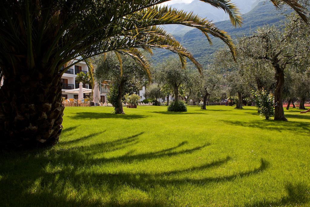 Club Hotel Olivi - Tennis Center Malcesine Zewnętrze zdjęcie