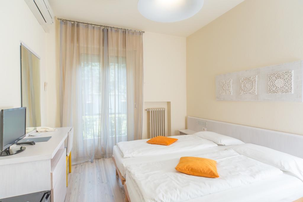 Club Hotel Olivi - Tennis Center Malcesine Zewnętrze zdjęcie