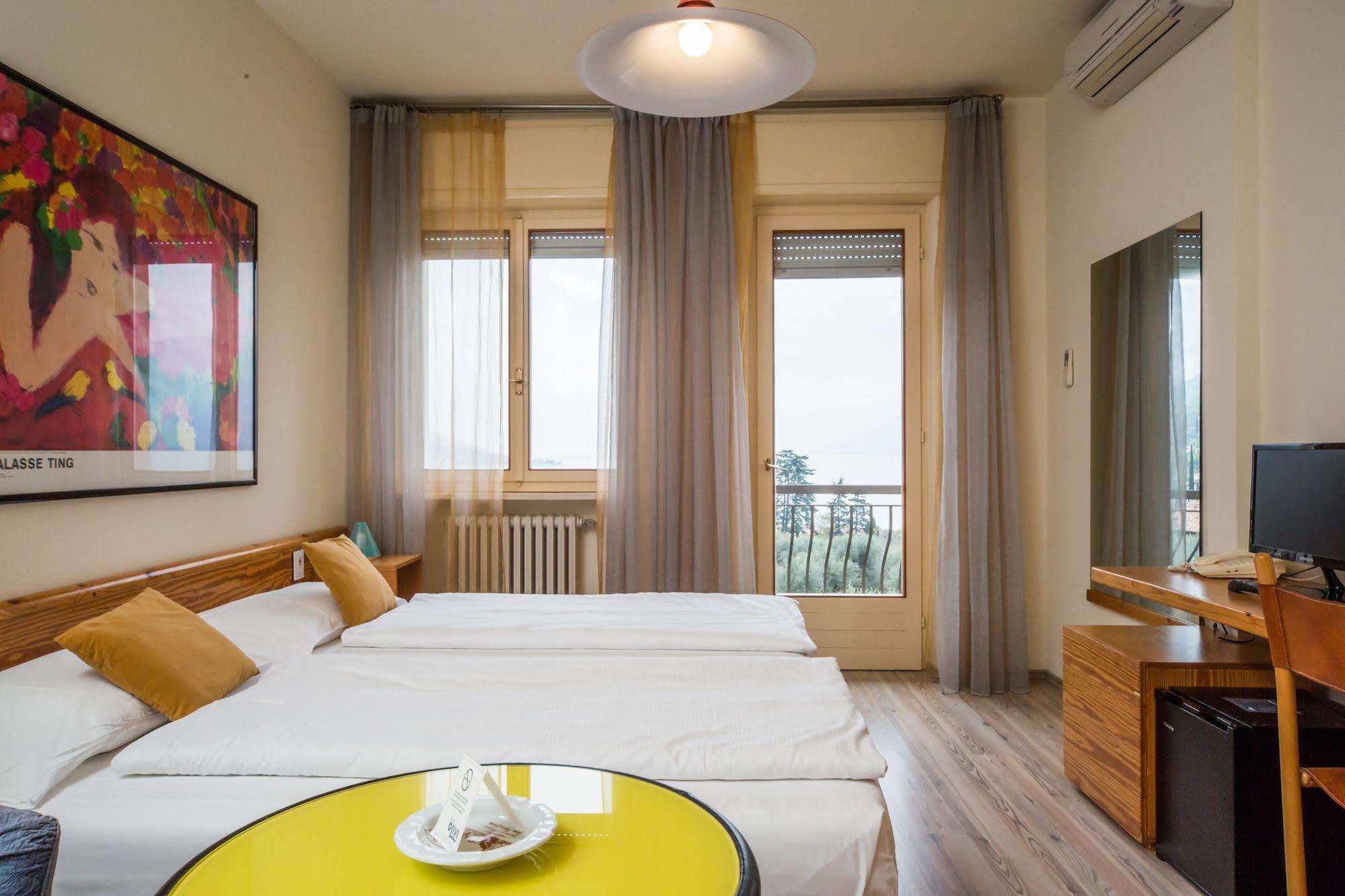 Club Hotel Olivi - Tennis Center Malcesine Zewnętrze zdjęcie
